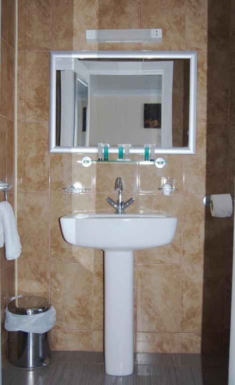 Villaggio Hotel 2*